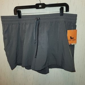 Women's XL Field And Stream Athletic shorts NEW